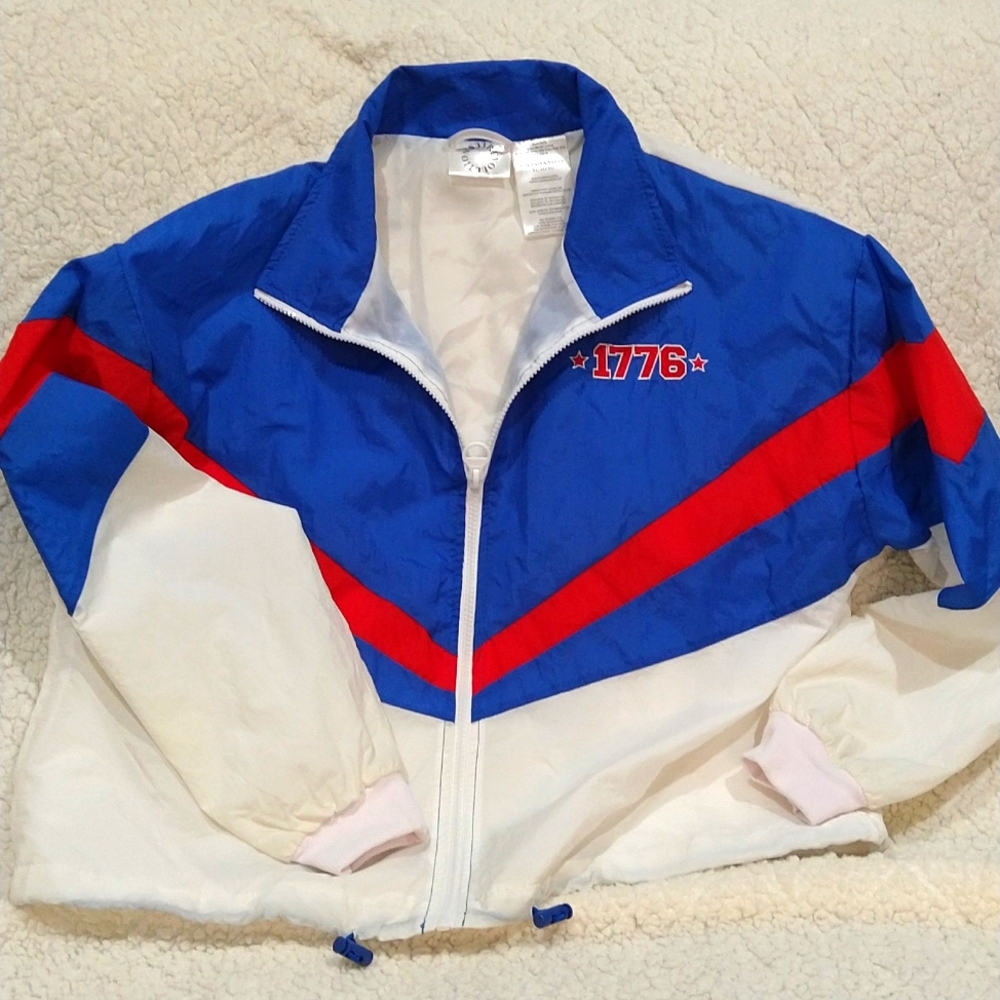 VTG 80s/90s 33 Revolutions 1776 Red White Blue Cropped Windbreaker Zipped Jacket